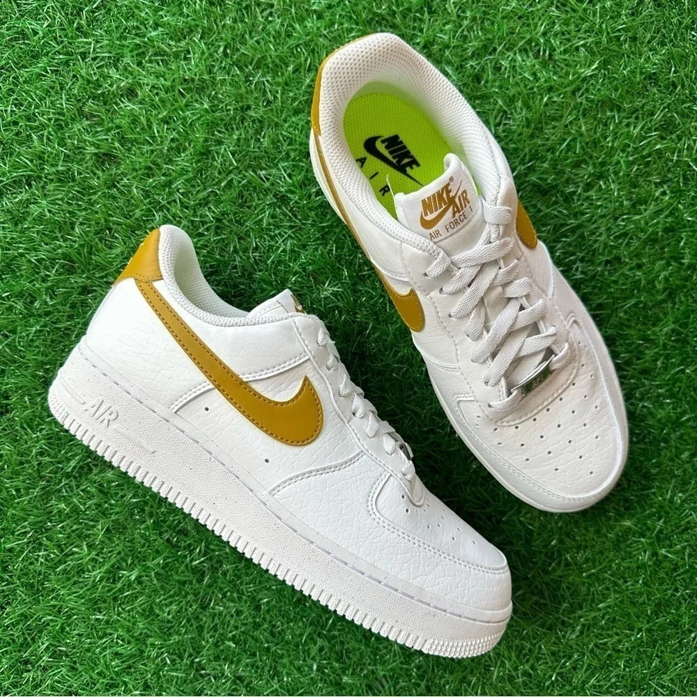 Nike Air Force 1 ‘07 NN Summit White / Bronze - Picture 5 of 8